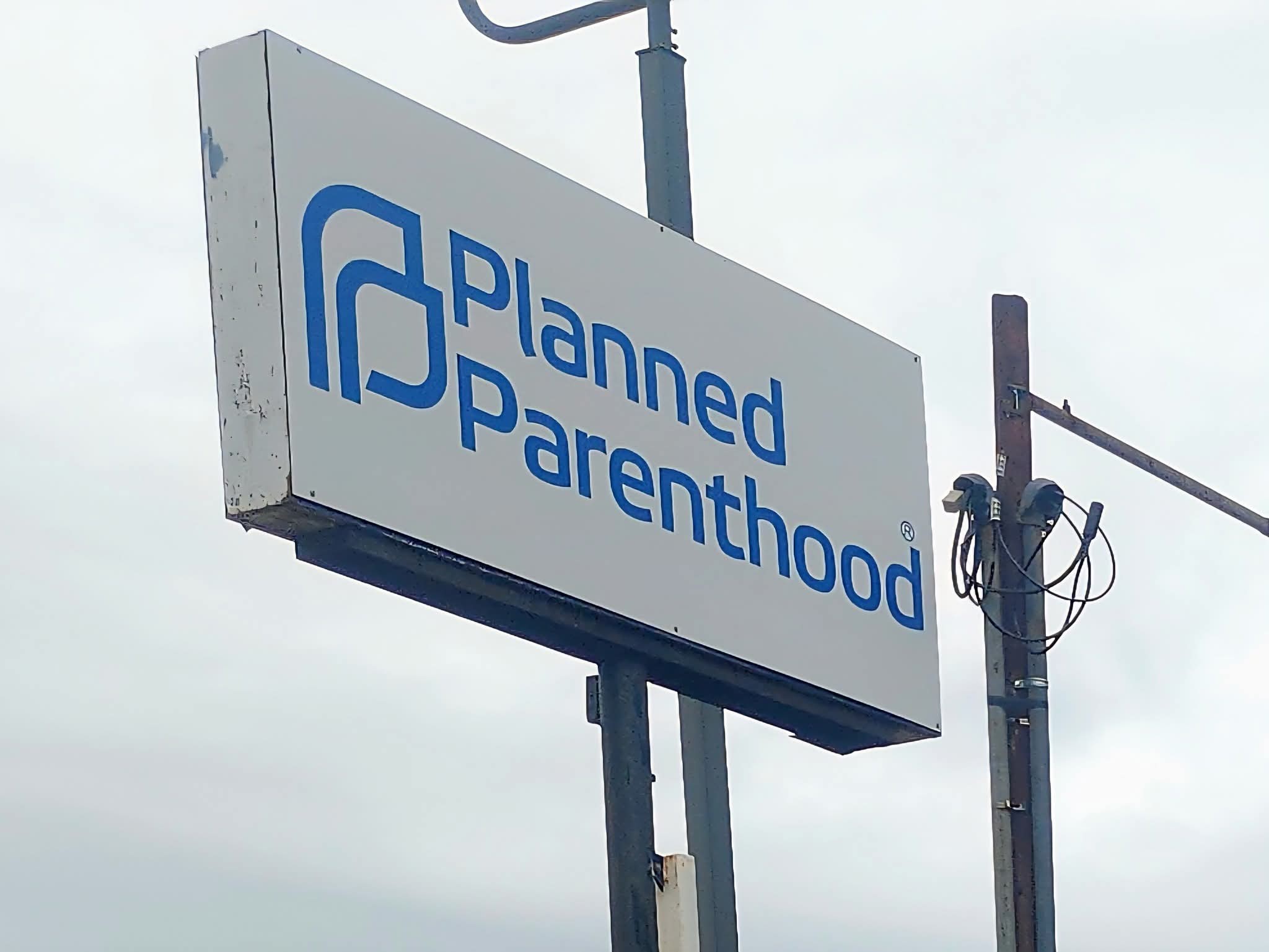 Planned Parenthood Begins 2026 By Shutting Down Missouri Abortion Clinic